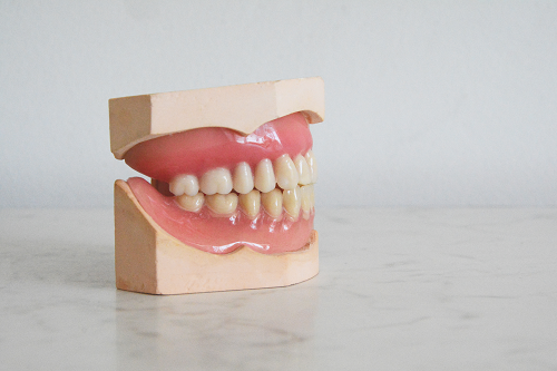 dentures mold